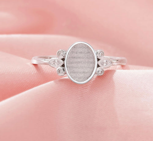 Amelia Ring