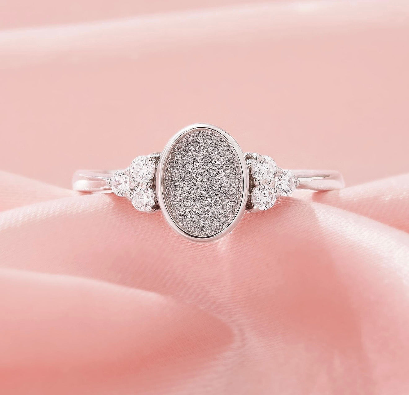 Claire Ring
