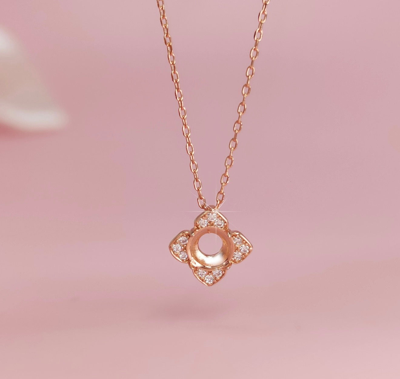 Clover Necklace