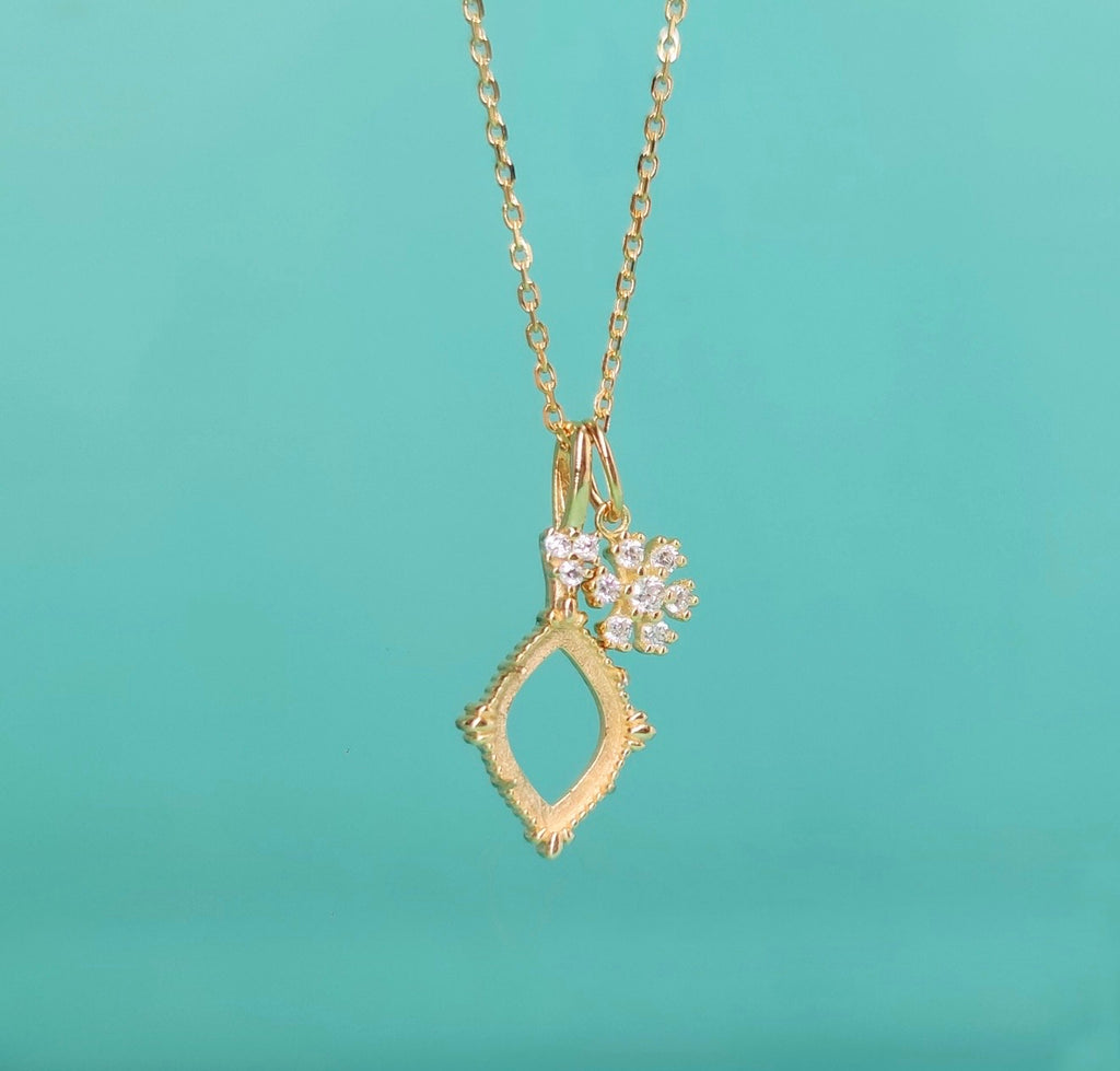 Diamond Shaped Necklace