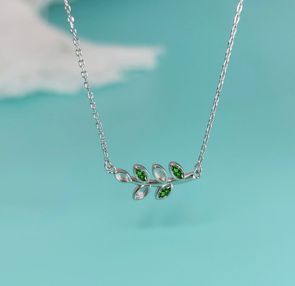 Bella Necklace
