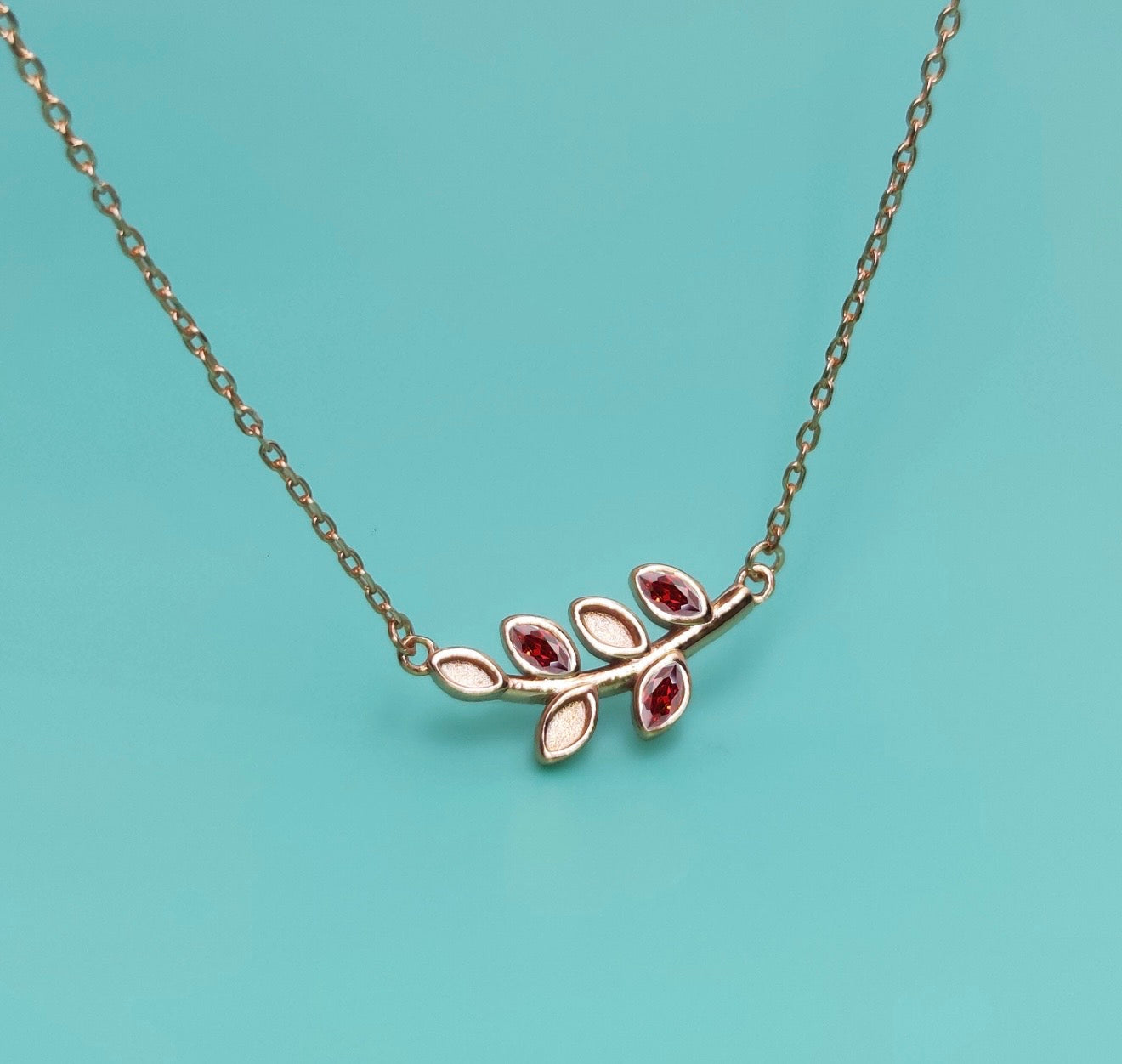 Bella Necklace