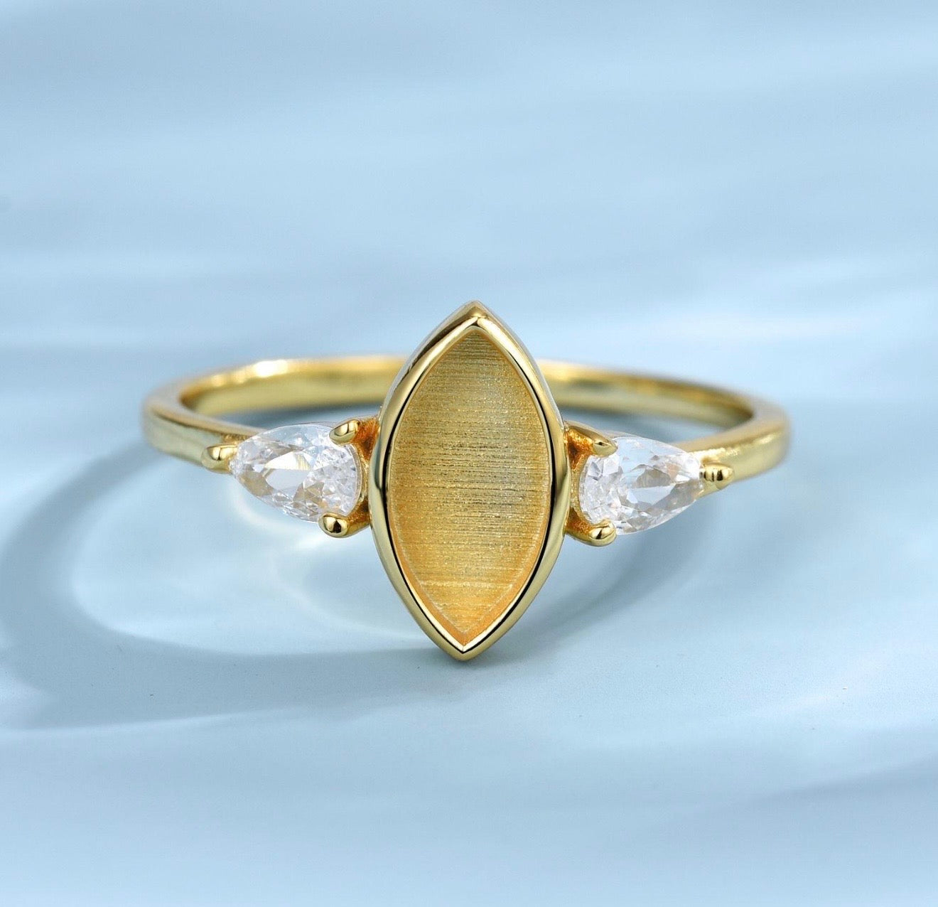 Victoria RIng