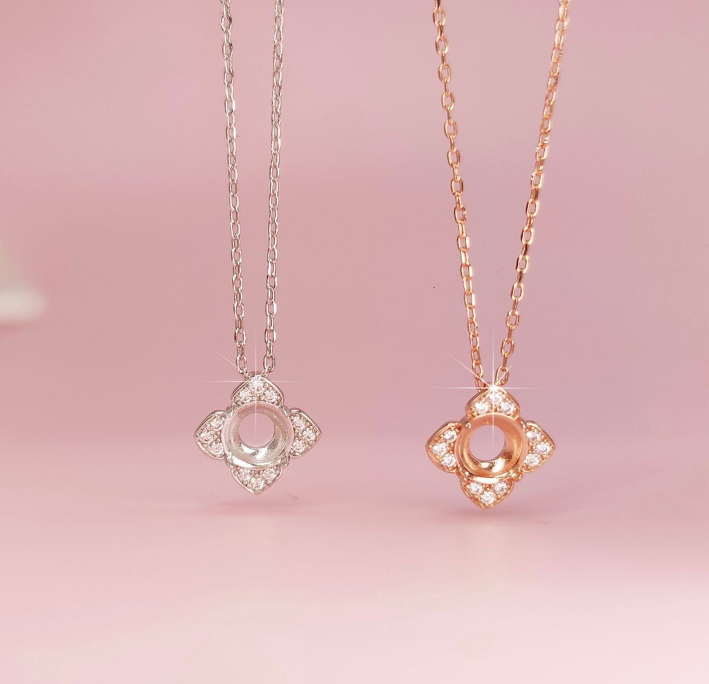 Clover Necklace