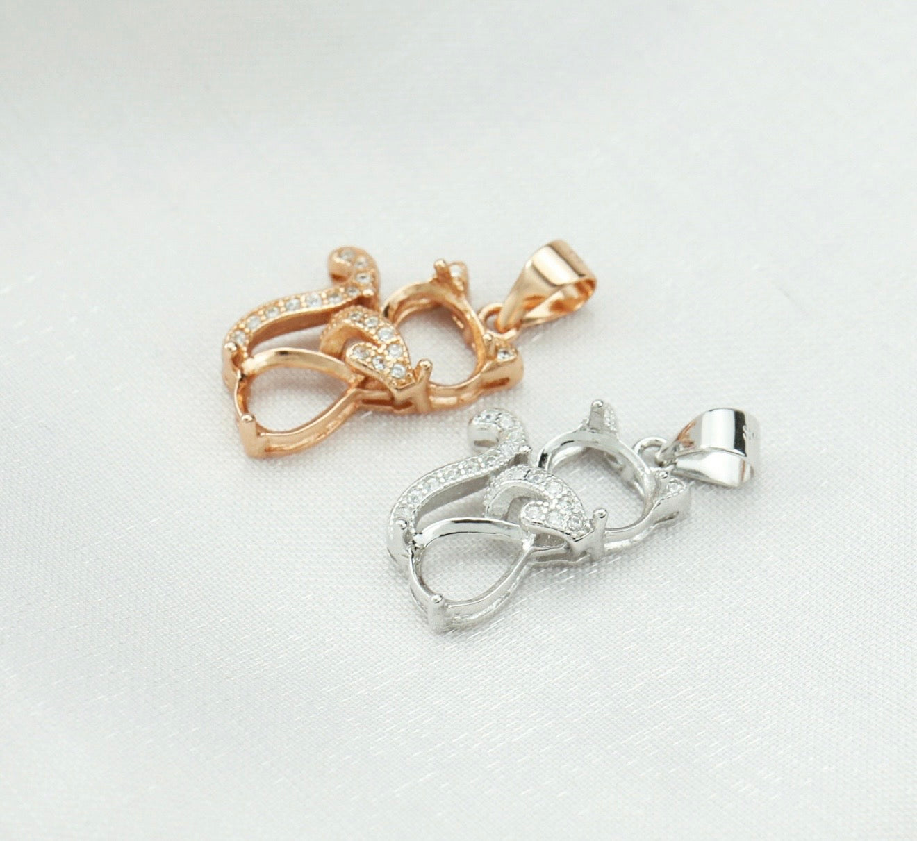 Kitty Necklace