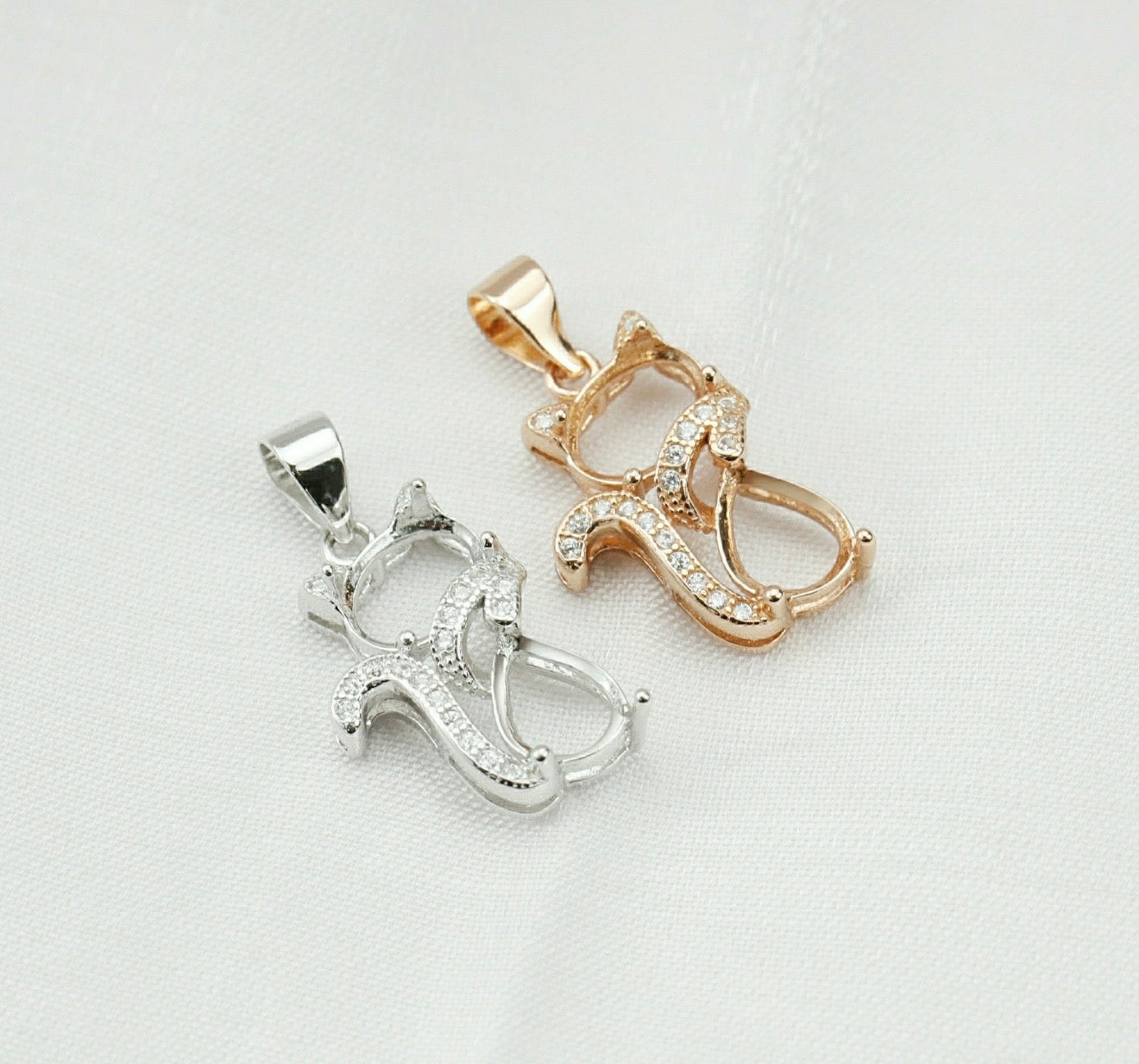 Kitty Necklace