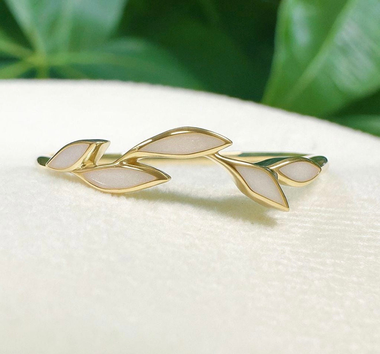 Leaf Ring